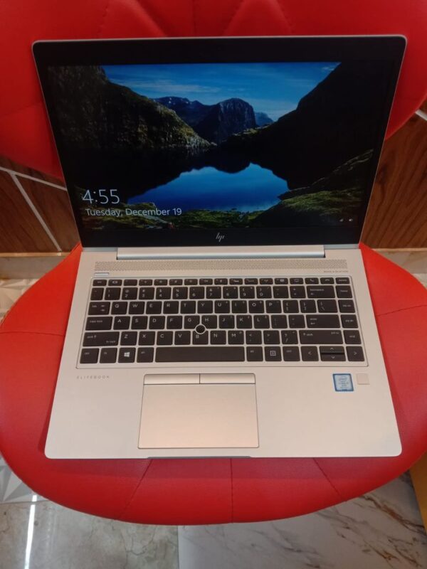 Hp Elitebook 840 g6 i5 8th gen 256/16 gb